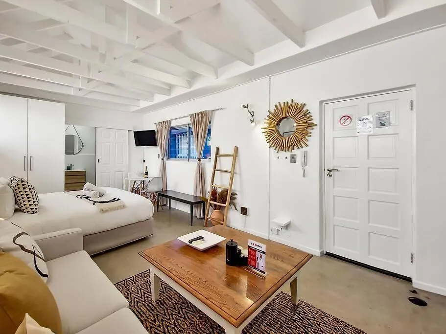 Unique Studio Close To Promenade Cape Town Güney Afrika